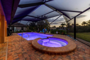 Enchanted Views, Wondrous Memories, Water Views with Heated Pool & Spa